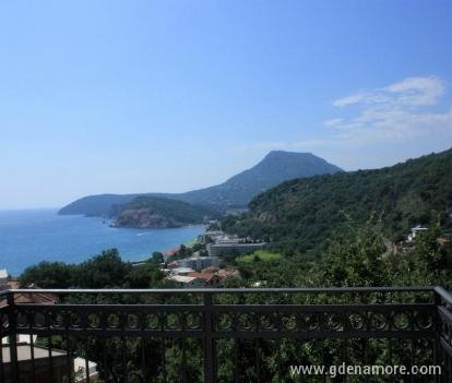 Apartamentos Lira, alojamiento privado en Sutomore, Montenegro